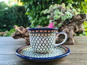 Aussteller Showroom -Tasse Untertasse um 150 ml,Unikat 1, antik, eventuell Glasurrisse^Bunzlauer Keramik Fashion