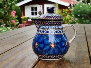 Ausstellerungsstück / Kanne mit Deckel, Vol. 0,6 l, 16 cm, Unikat 4, BSN U-030 Bemalung unterschiedlich^Bunzlauer Keramik Fashion