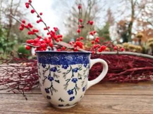 Becher, max.300 ml, Höhe 9 cm, Ivy- BSN J-044^Bunzlauer Keramik Online