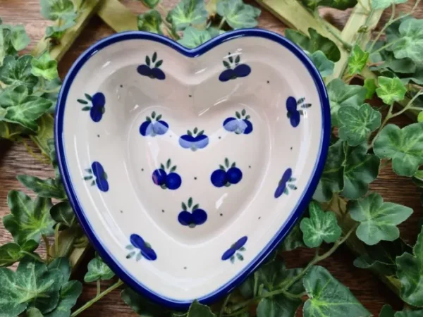 Herzbackform, 15,5 x 14 cm, Höhe ca. 4 cm, Trad. 22 polish pottery, BSN 7311^Bunzlauer Keramik New