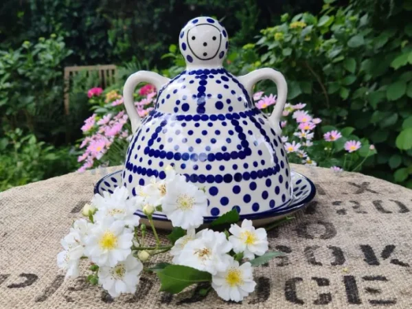 Käsemarie, 23 x 23 cm, Tradition 24, BSN J-3359^Bunzlauer Keramik Sale