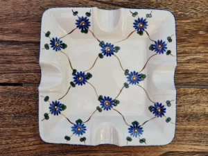 Maxi Aschenbecher, 17,5 x 17,5 cm, 3,5 cm hoch, Tradition 8 - BSN 0664^Bunzlauer Keramik Fashion